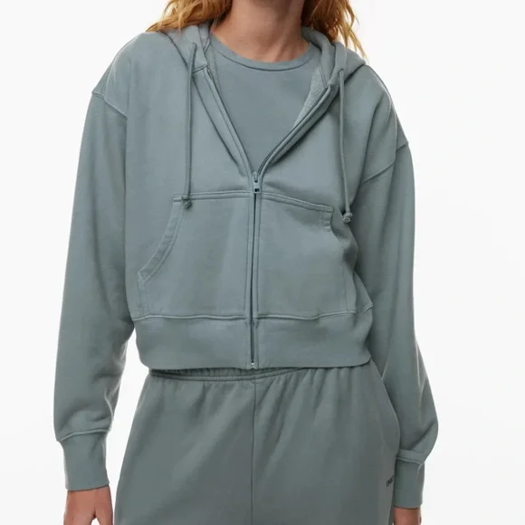 Zip Up Tna Boyfriend Hoodie TNA Sweaters Nwt Aritzia Color Gd